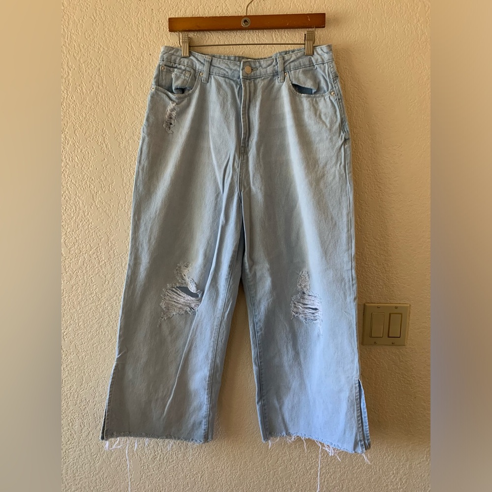 Kensie Light Blue Wide-Leg Jeans